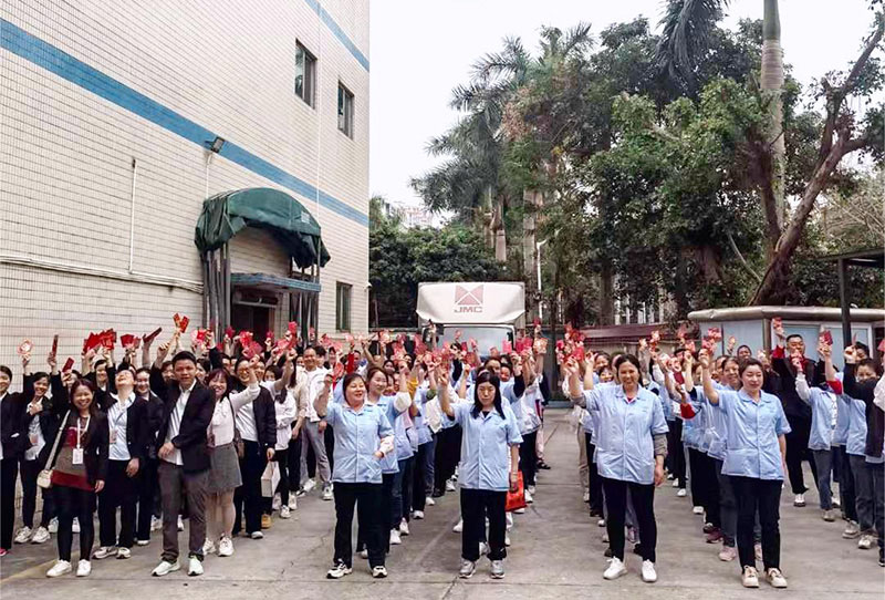 龙行龘龘，前程朤朤丨国产麻豆剧传媒入口化妆用品（深圳）有限公司龙运当头，开工大吉！