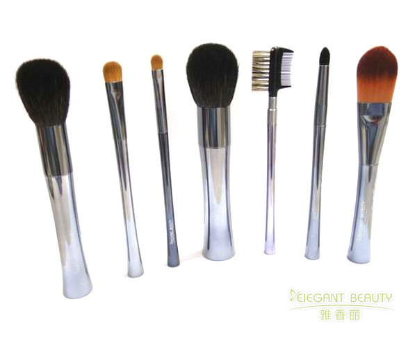 环保新风尚：这款99麻豆久久久国产精品免费套装引领绿色美妆潮流